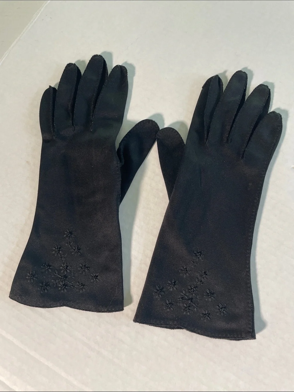 Vintage Black Beaded Rayon/Nylon Stretch Ladies Evening Gloves Size S/M